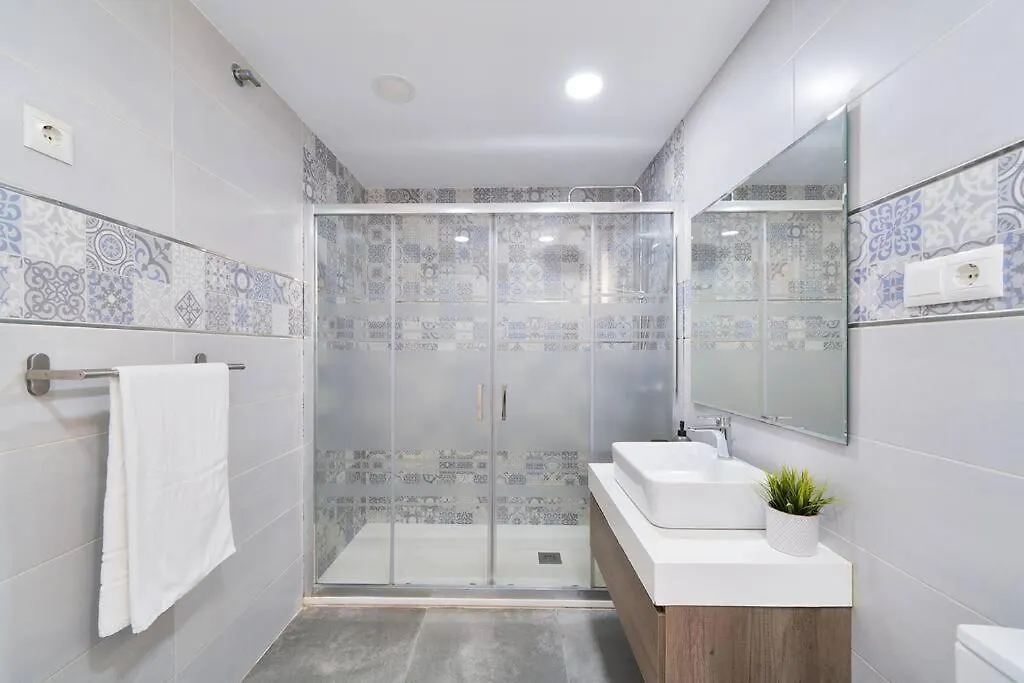 Seaside Charm In Malaga Apartment
